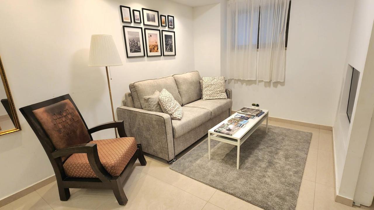 Modern Home In The Heart Of Nachlaot 예루살렘 외부 사진