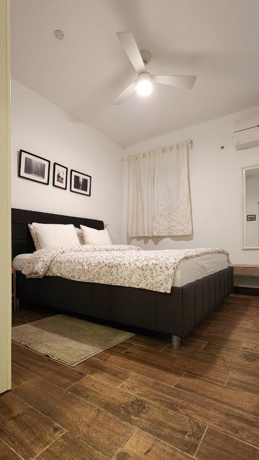 Modern Home In The Heart Of Nachlaot 예루살렘 외부 사진