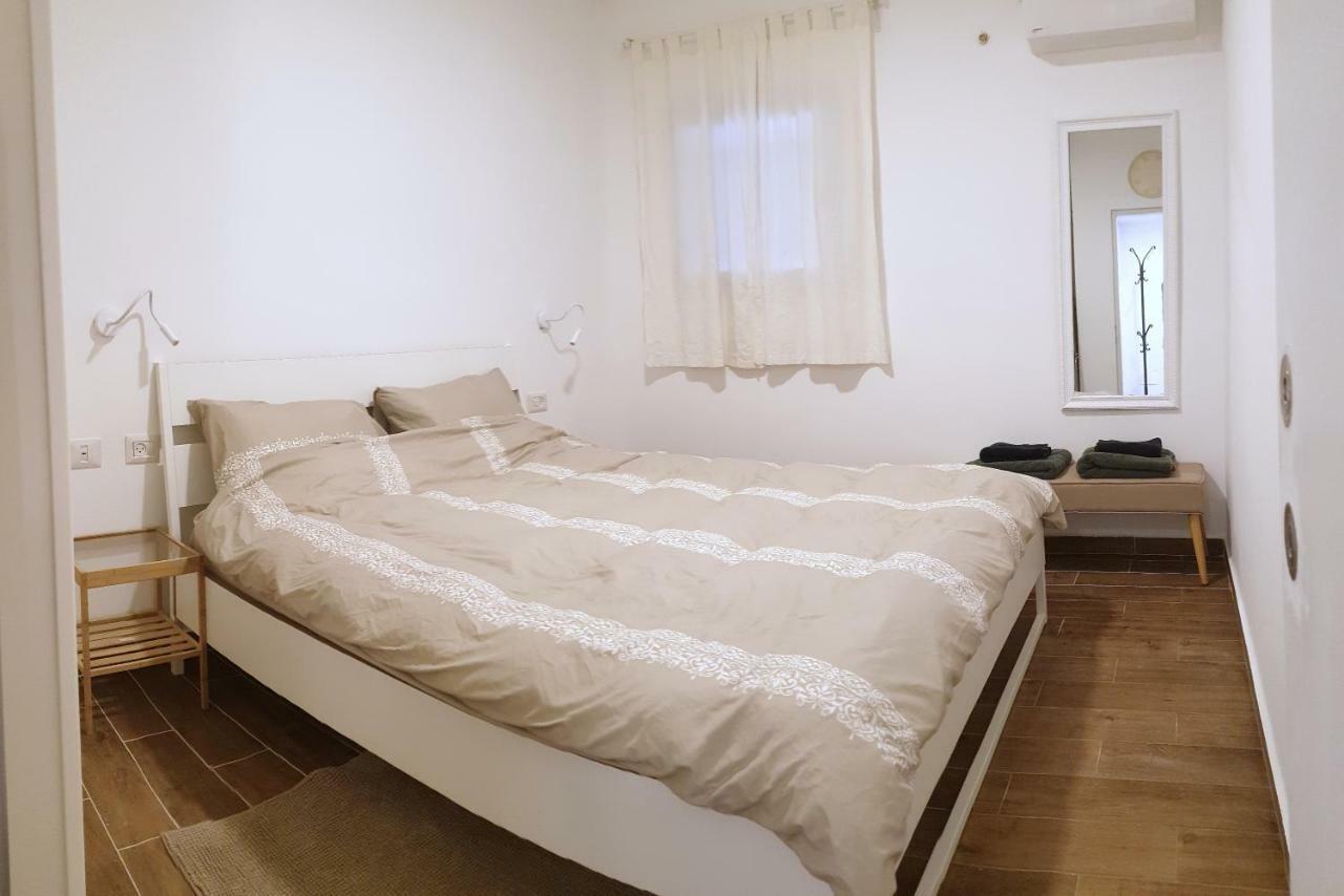 Modern Home In The Heart Of Nachlaot 예루살렘 외부 사진